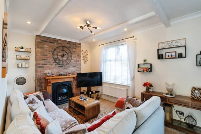 North Road, Swansea, SA4, photo 3