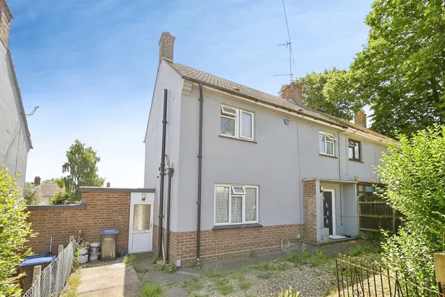 Pembroke Road, Northampton, photo 1