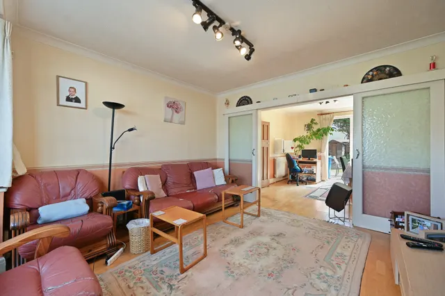 Woodberry Avenue, Harrow, HA2, photo 3