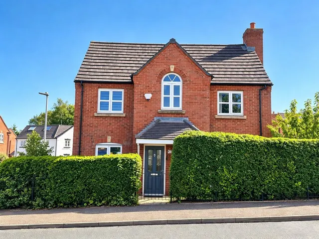 Lower Church Lane, Tipton, DY4, photo 1