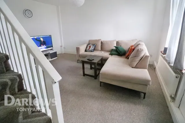 Railway Terrace, Penygraig, CF40, photo 3