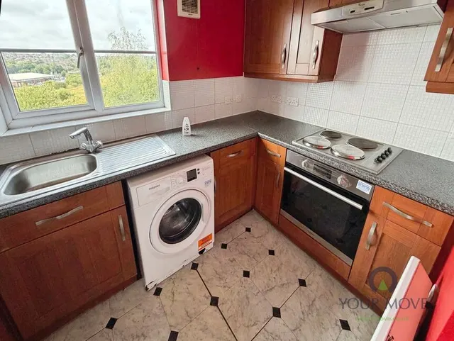 Photo 3 — Chillington Way, Norton Heights, Stoke-on-Trent, Staffordshire, ST6