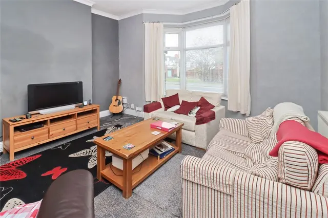 Whitehall Terrace, Sunderland, SR4, photo 2