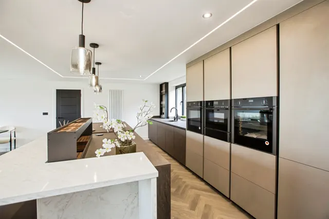 Photo 3 — Viewpoint Villas, Southowram, Halifax