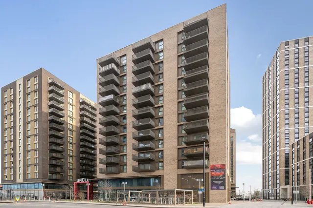 1204 Thetford Court, 144 Wales Farm Road, Acton, photo 1