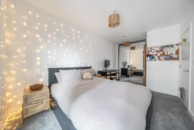 Photo 2 — 1204 Thetford Court, 144 Wales Farm Road, Acton