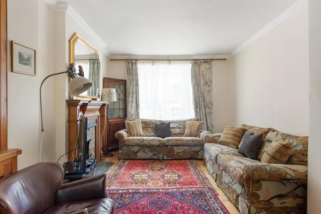 Raynham Road, London, W6, photo 3