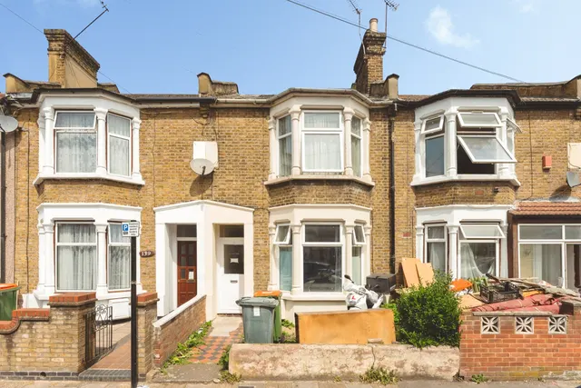 Sherrard Road, London, E7, photo 2