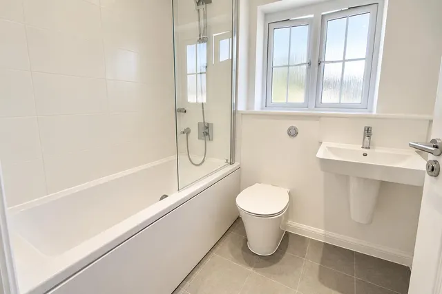 Tyler Road, Tonbridge, TN12, photo 3