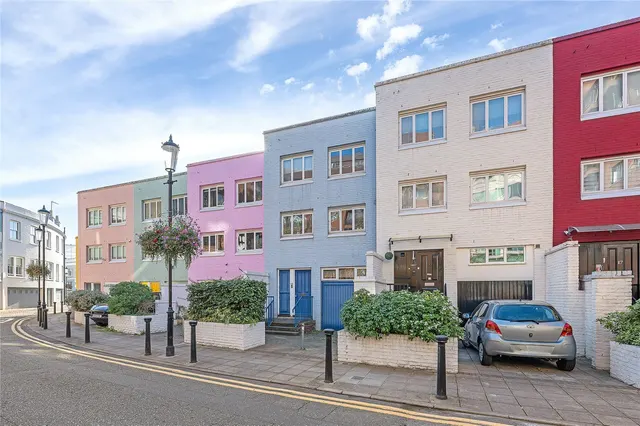 Redfield Lane, Earl's Court, SW5, photo 1