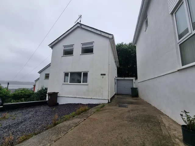 Tan Y Foel, Borth Y Gest, LL49, photo 1