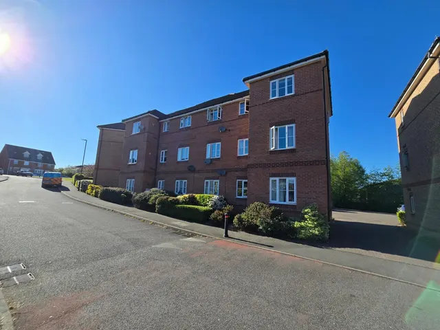 Ashdown Grove, Walsall, WS2, photo 1