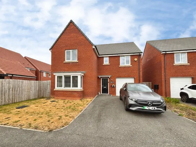 Heather Place, Sowerby, YO7, photo 1