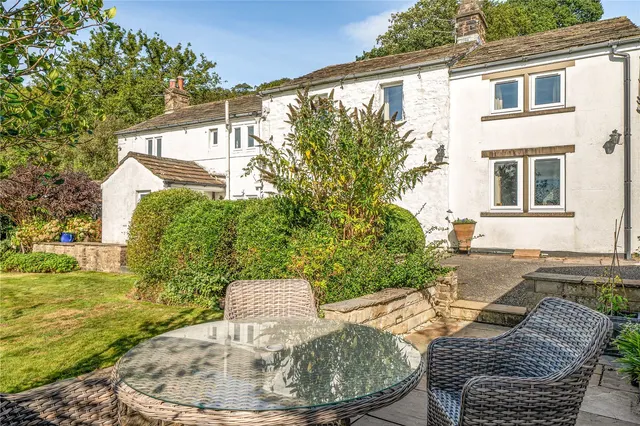Whins Lane, Simonstone, BB12, photo 2