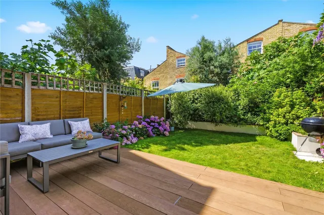 Wroughton Road, Battersea, SW11, photo 3