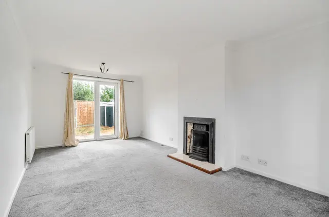 Cornwall Crescent, Rothwell, LS26, photo 2
