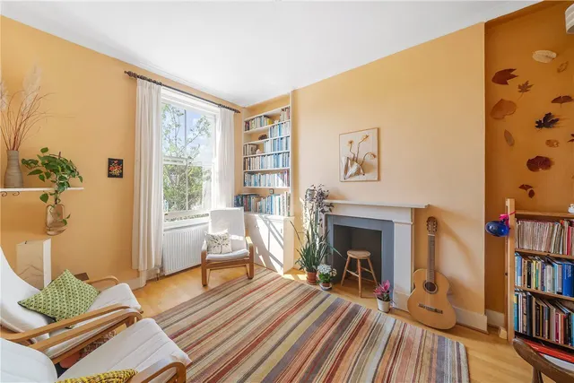 Photo 2 — Cathcart Road, London, SW10