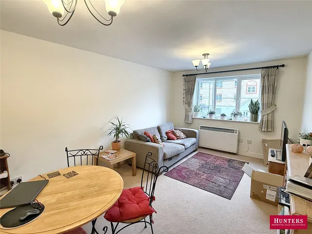 Photo 2 — Clarence Close, Barnet, EN4 8AD