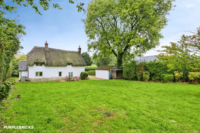 Water Lane, Blandford Forum, DT11, photo 2