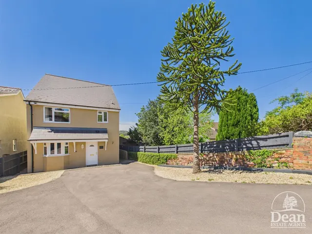Foundry Road, Cinderford, photo 1