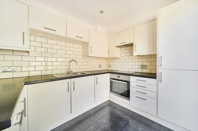 Fulbeck Avenue, Worthing, BN13, photo 3