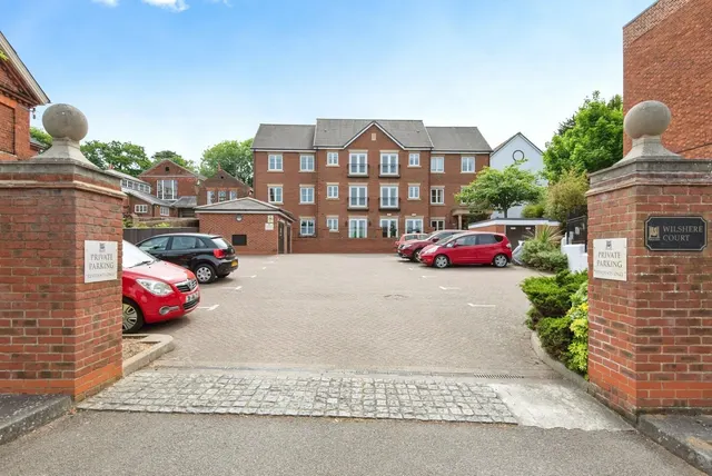 Queen Street, Hitchin, Hertfordshire, SG4, photo 1
