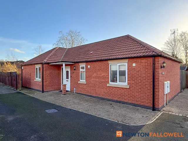 Jasmine Court, Balderton, NG24, photo 1