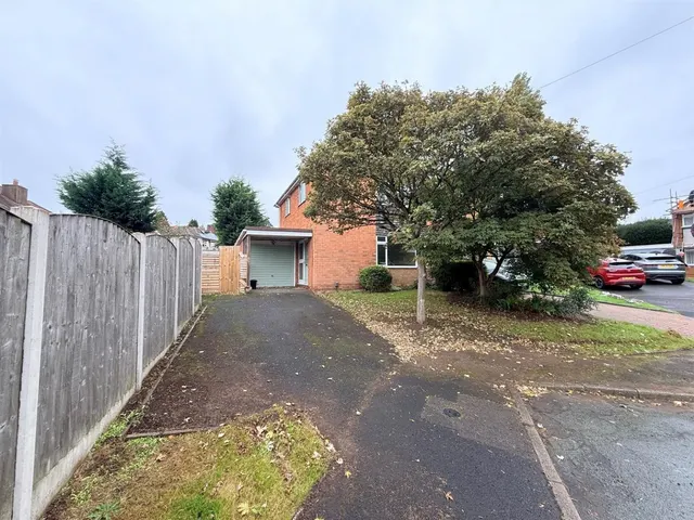 Rathmore Close, Stourbridge, DY8, photo 2