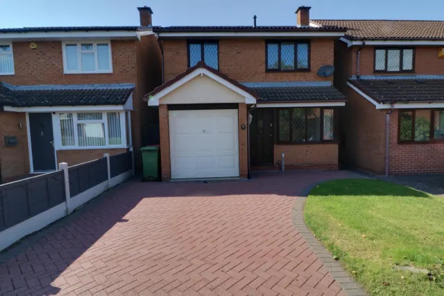 3 bedroom property, Elderberry Close, Telford