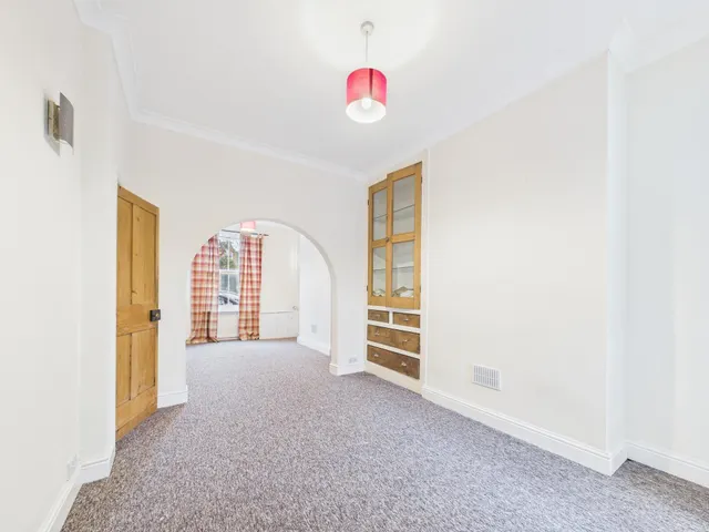 Catherine Street, Chester, CH1, photo 2