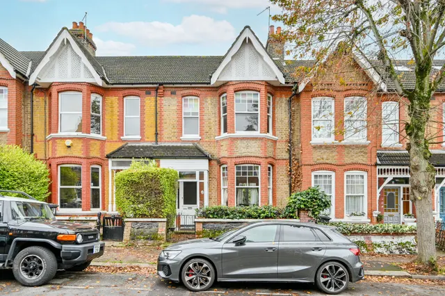 32 Overdale Road, London, photo 1