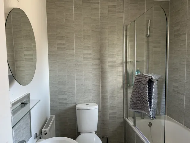 Springfield Lane, Bridgend, CF31, photo 2