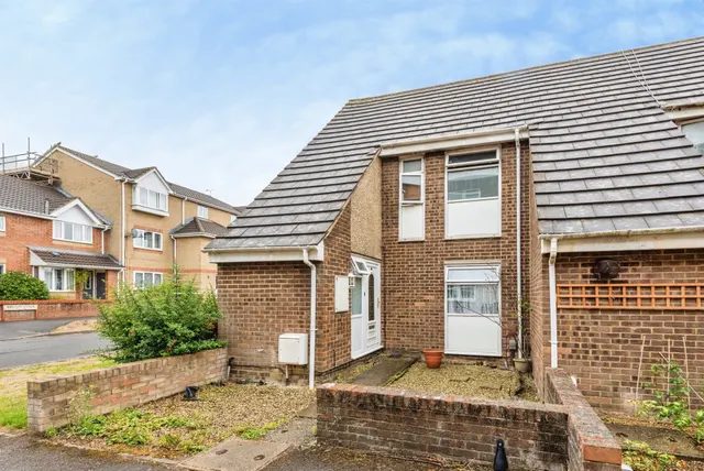 Manton Street, Swindon, photo 1