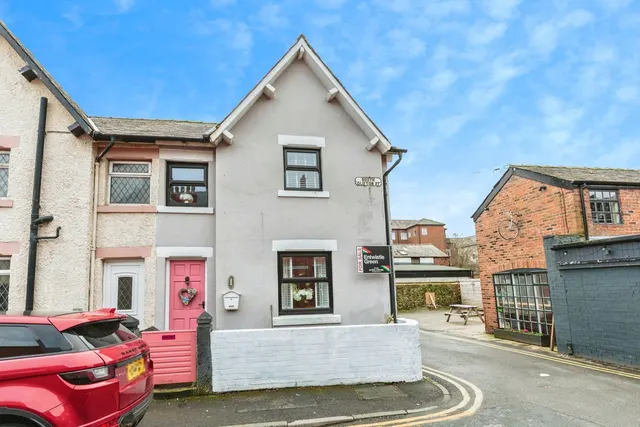 South Clifton Street, Lytham St. Annes, FY8, photo 1