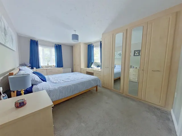 Photo 3 — 20 Bells Lane, Stubbington, Fareham