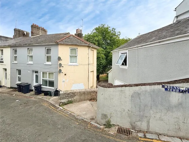 Brunswick Terrace, Torquay, Devon, TQ1, photo 1