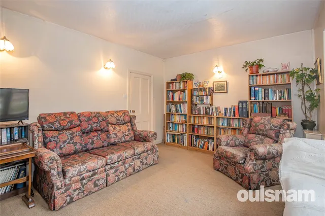 Photo 3 — Linden Road, Bournville, Birmingham, B30 1JU