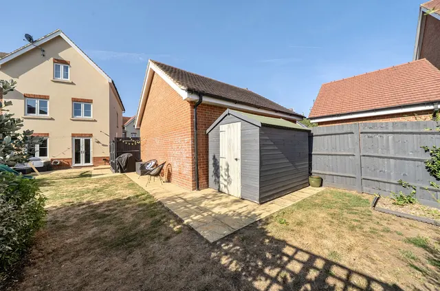 Photo 2 — Fir Tree Road, Woodley, Reading, Berkshire, RG5 4FJ