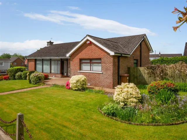 Saintfield Road, Carryduff, BT8, photo 2