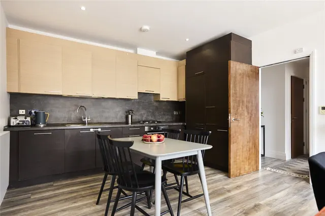 Manor Park Road, NW10, photo 1