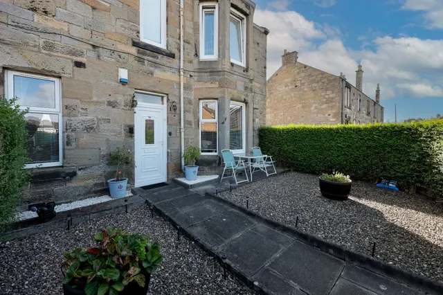 Photo 3 — Pottery Street, Kirkcaldy, Kirkcaldy, KY13EU