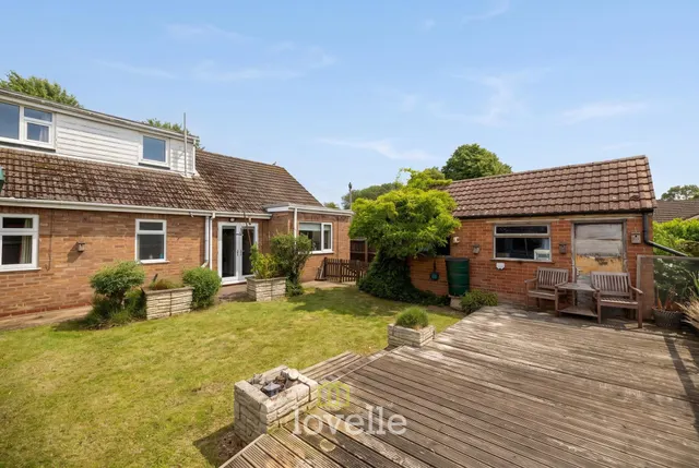 Carlton Road, Healing, DN41, photo 2