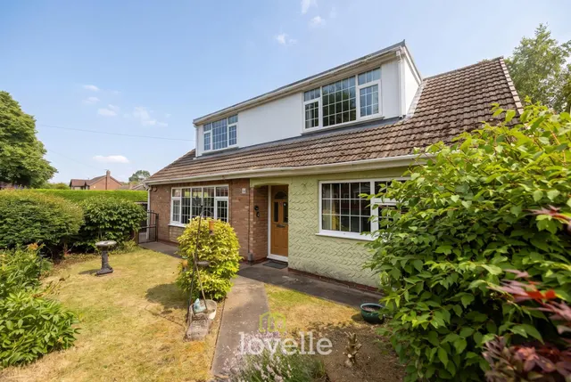 Carlton Road, Healing, DN41, photo 1