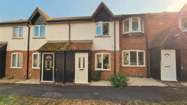 Maxey Close, Shaw, SN5, photo 1