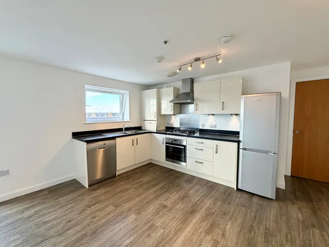 Hereward Tower, Broadway, PE1, photo 1