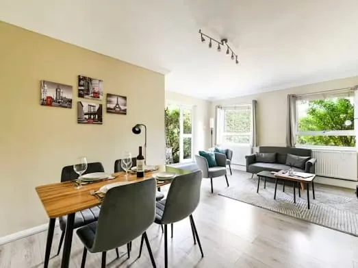 Photo 2 — Church Road Richmond TW10