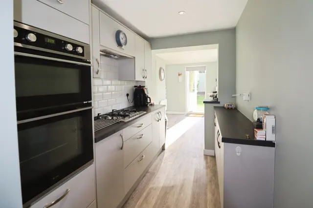Sir Ivor Place, Dinas Powys, CF64, photo 3