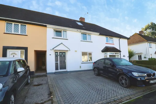 Sir Ivor Place, Dinas Powys, CF64, photo 1