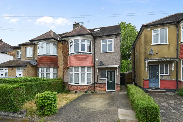 Northumberland Road, North Harrow, HA2, photo 1