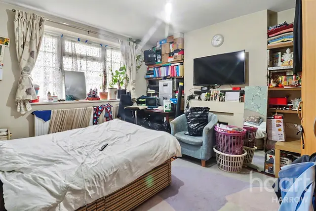 Princes Drive, Harrow, HA1, photo 3